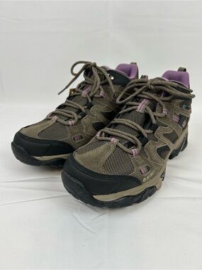 *NEW* Hi-Tec Apex Waterproof Hiking Shoes Women’s 9 Beige & Purple